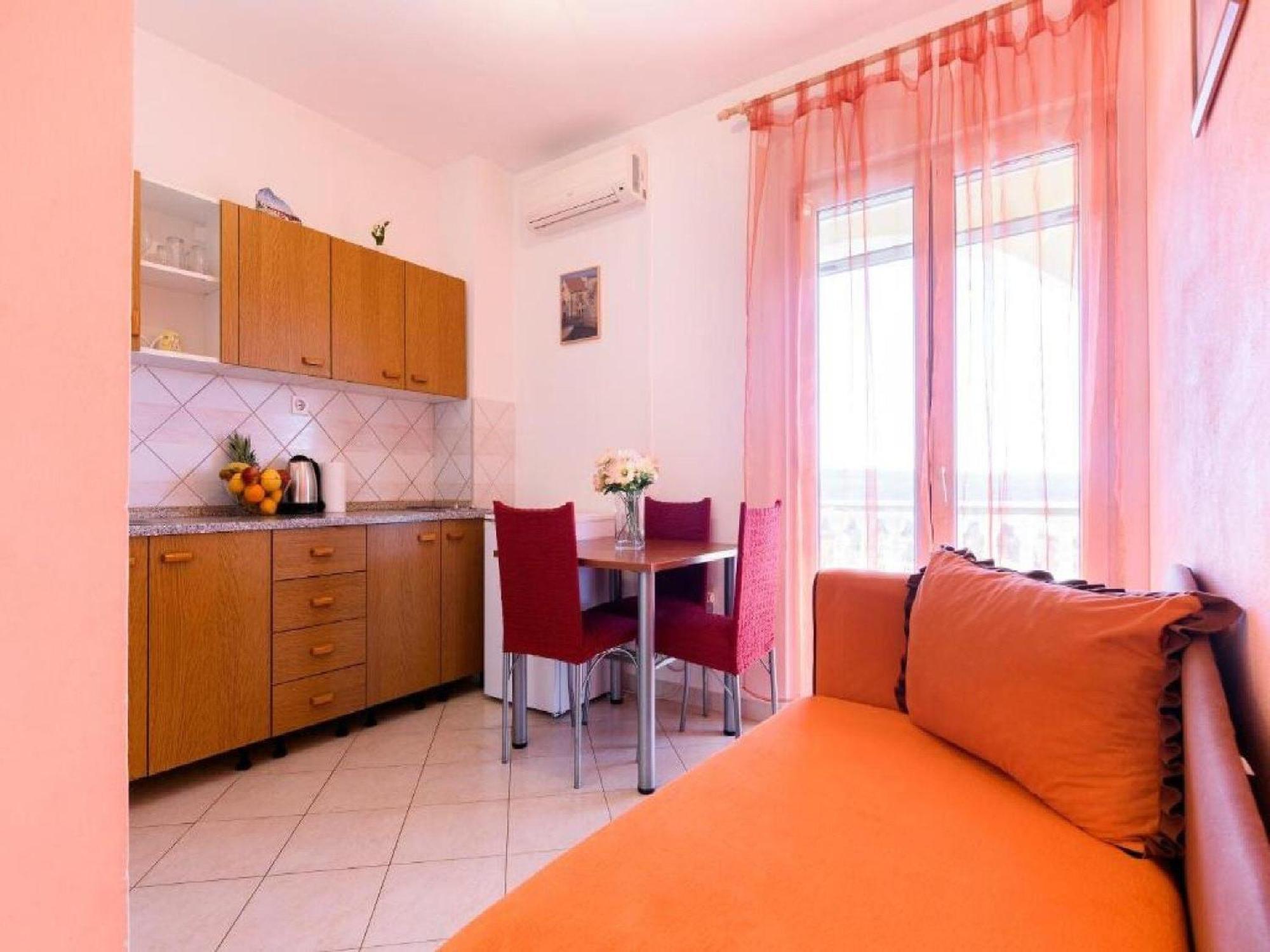 Apartments Milic - One Bedroom Apartment With Sea View And Terrace ゴルニ・カリン エクステリア 写真